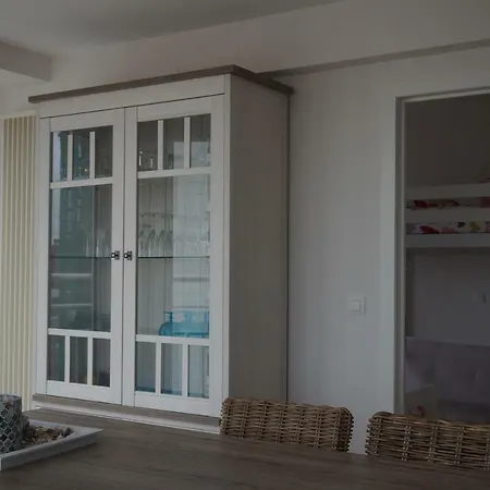 Apartment Mariakerke-bad Zeezicht Ostende