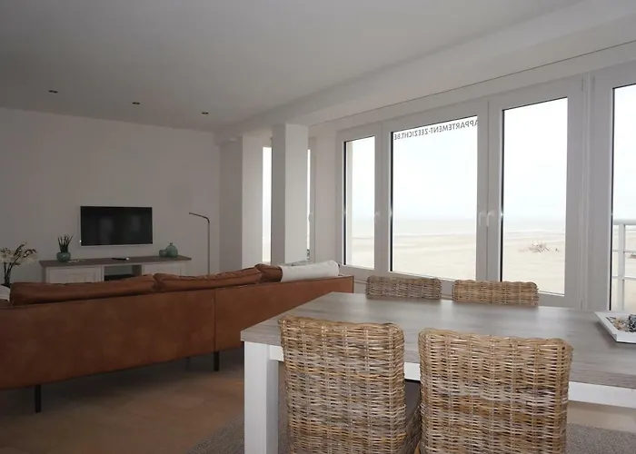 Mariakerke-bad Zeezicht 公寓 *